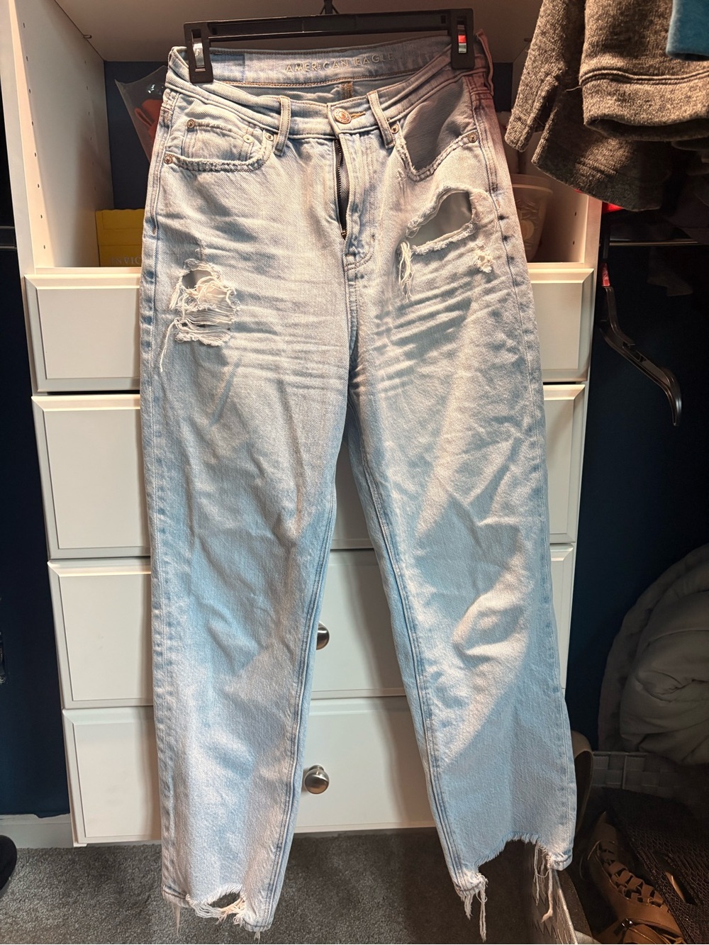 American Eagle Outfitters Light Blue Distressed Boyfriend Jeans